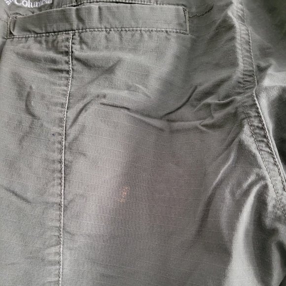 Columbia Omni Shade Cargo Capri's - Picture 11 of 14